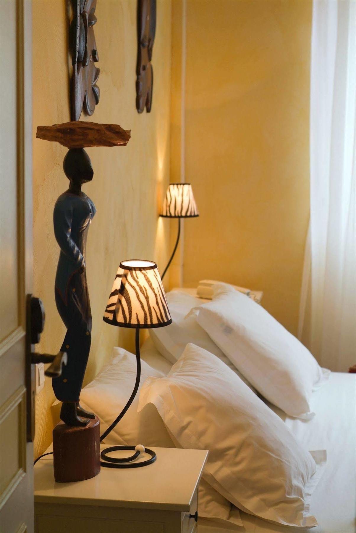 Cit'Hotel Le Mirage Istres Exterior foto